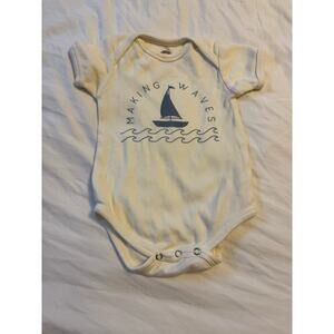 Emerson & friends cream sailboat onesie 6-12 mos EUC